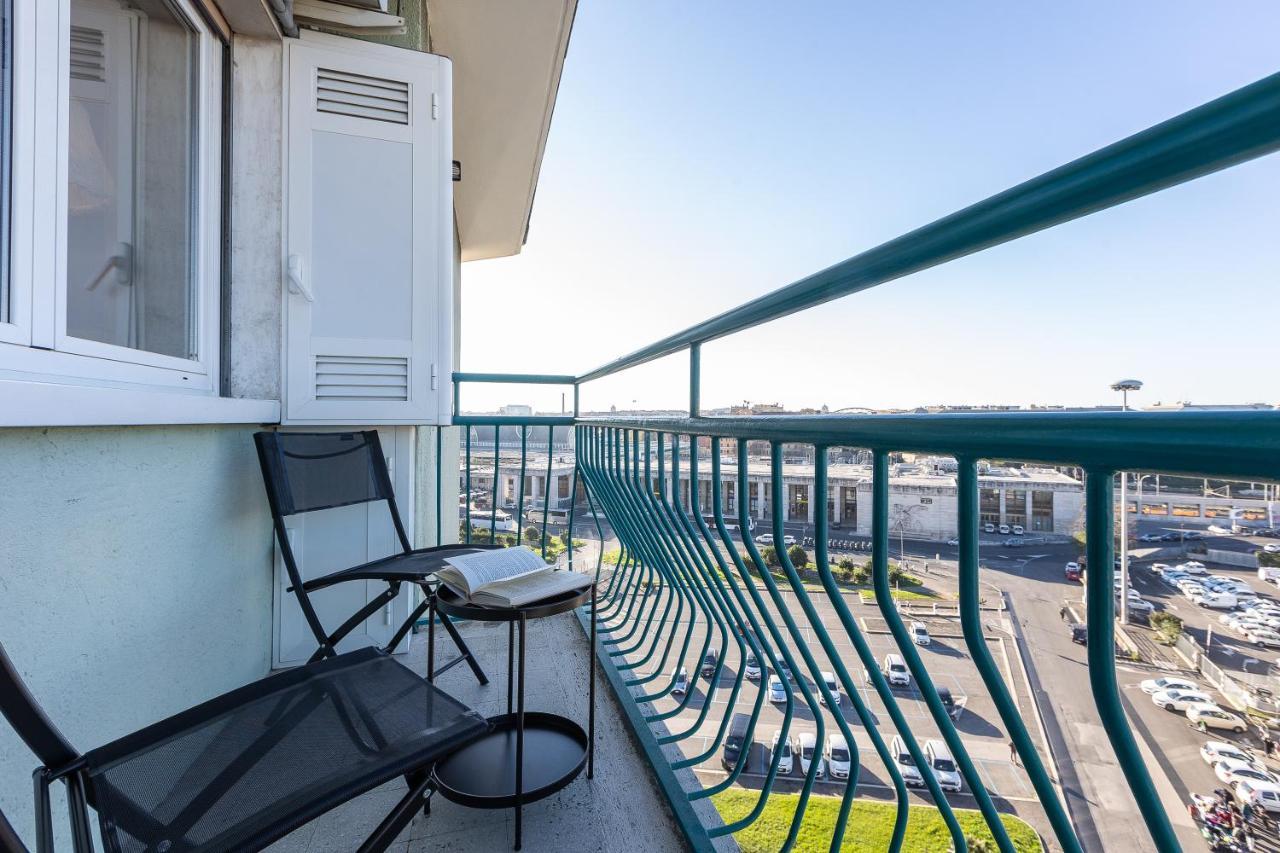 Piramide View By In Apartment Rome