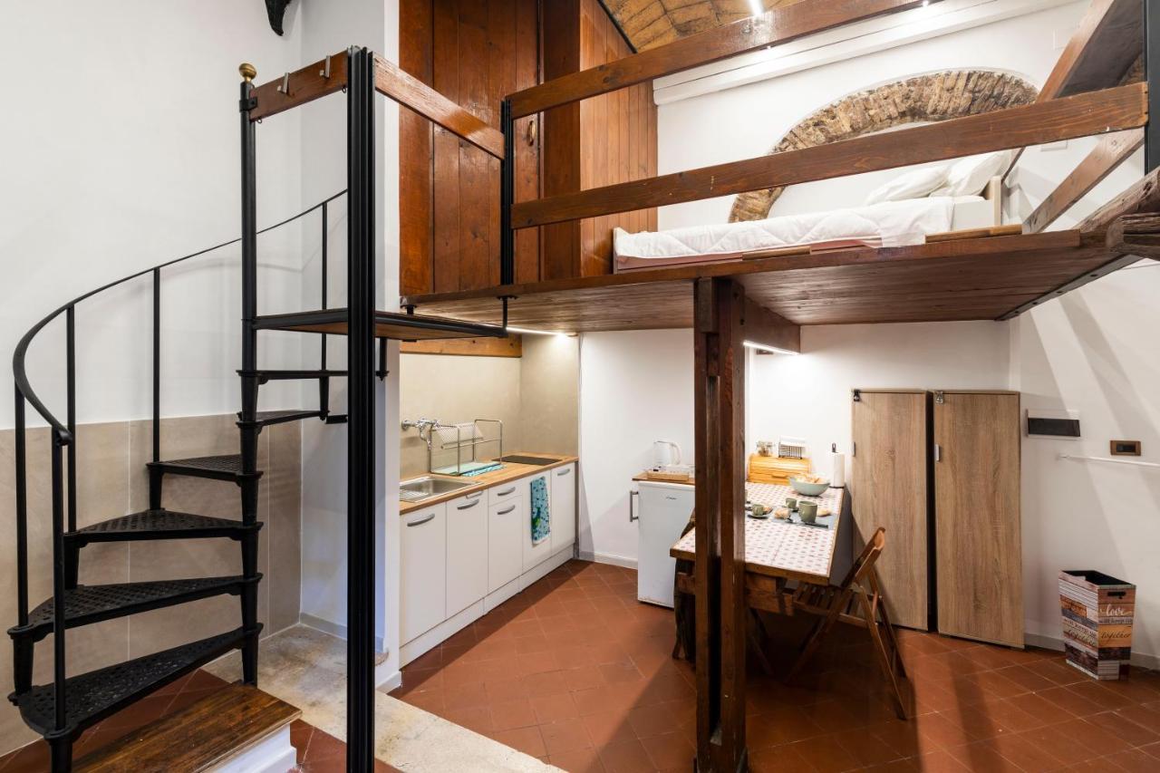 Fcr Piazza Navona - Teatro Pace Apartment Rome