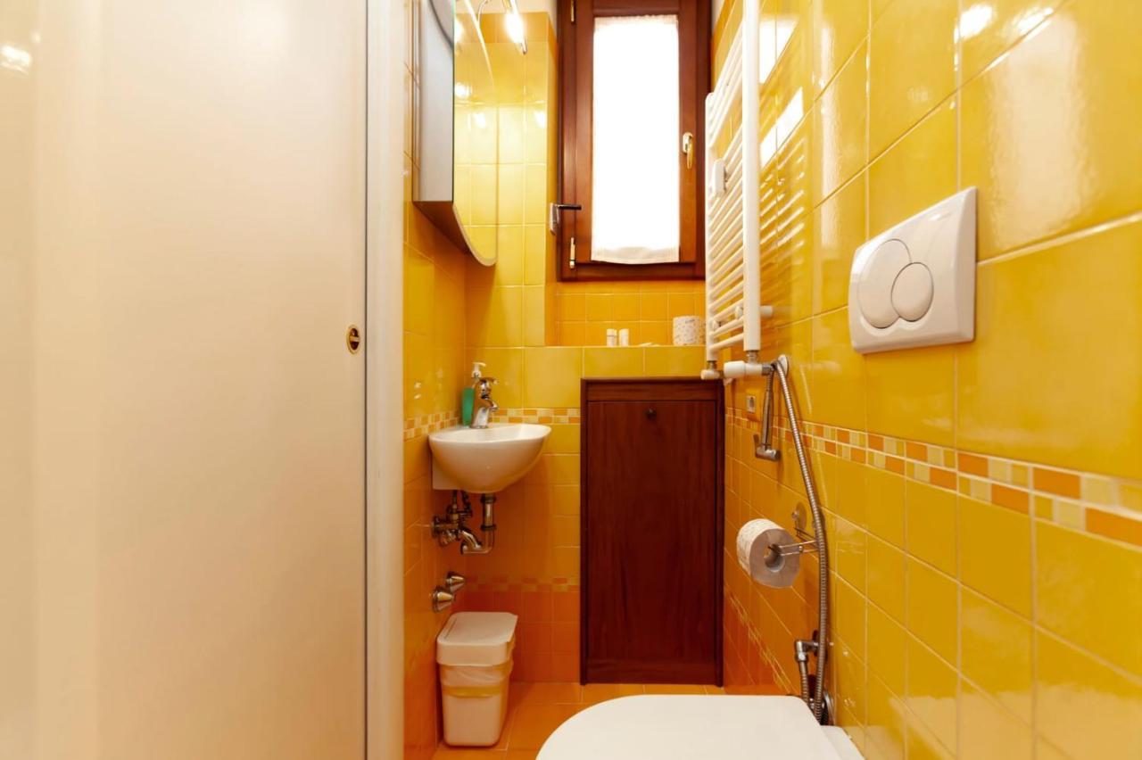 Cavalleggeri House * Rome