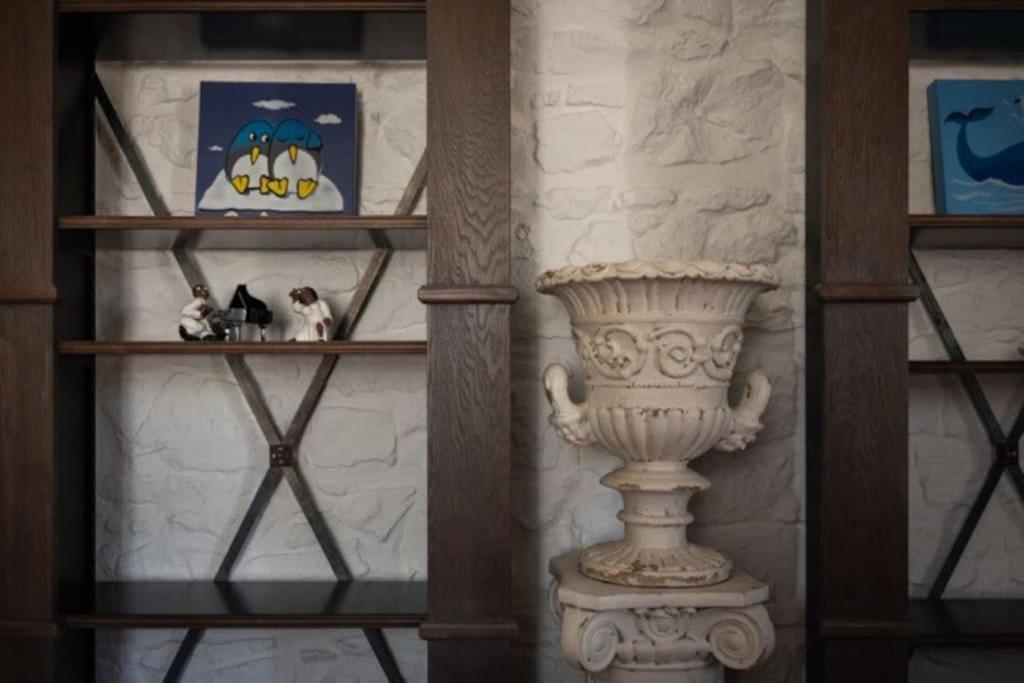 Merulana Penthouse: 5 Minutes Walk From Colosseum Apartment *