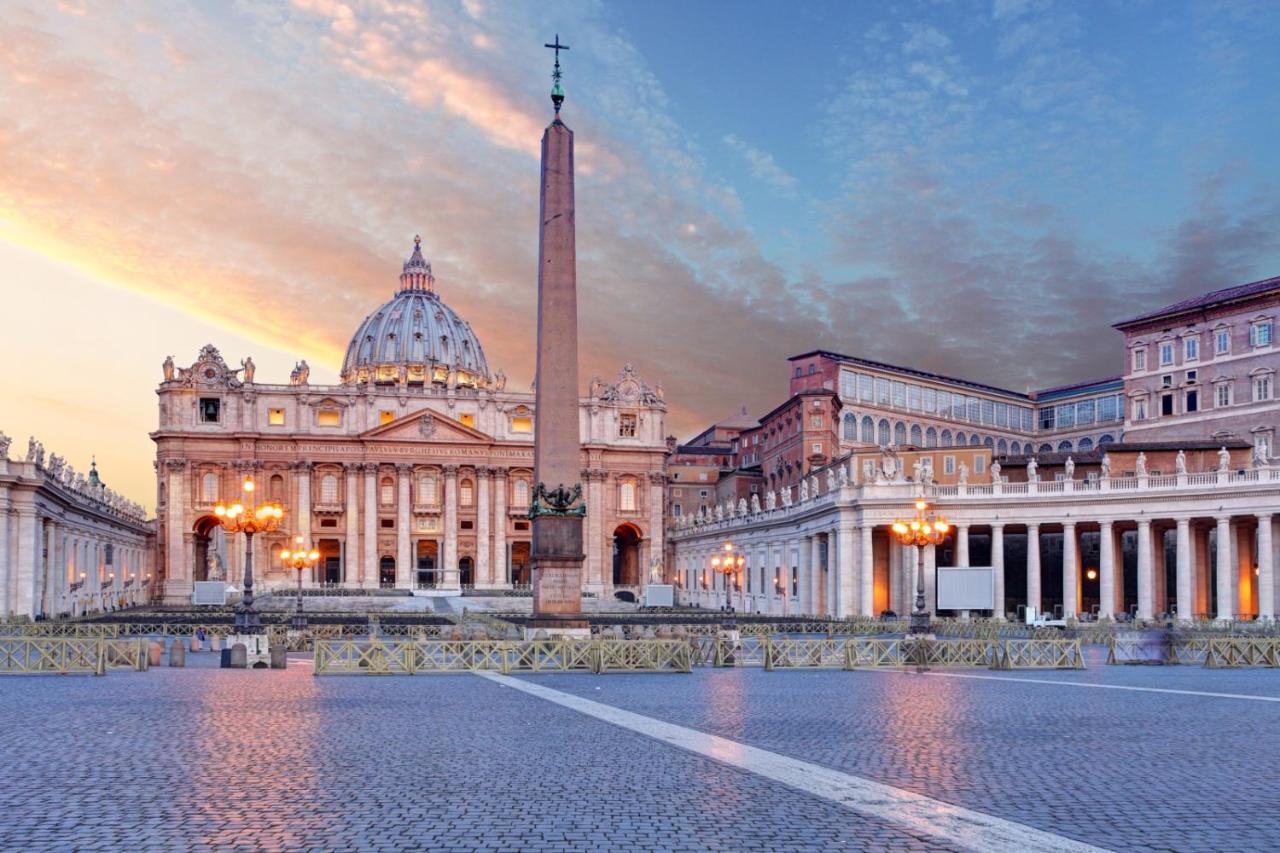 Eternal Vaticano *