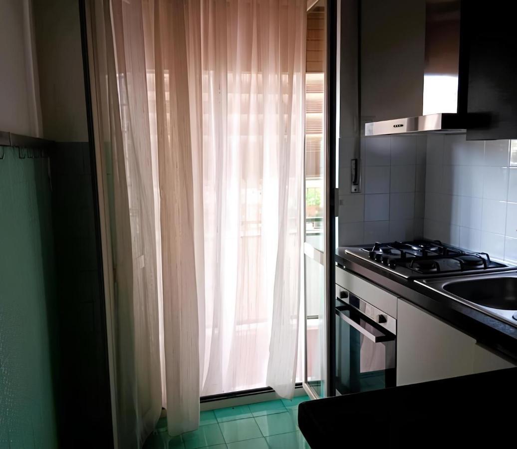 Appartement Graziosa Casetta Vicino Alla Metro Rome
