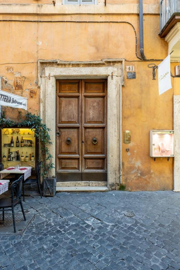 Apartment Loft In The Heart Of Rome, Steps To Spanish Steps Rome