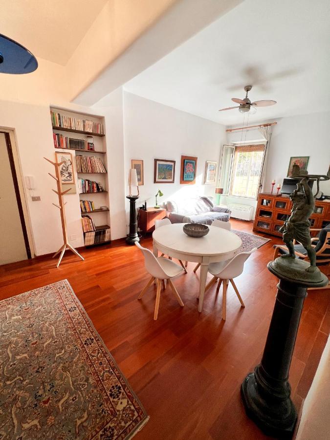 Living In Vatican Apartment Rome