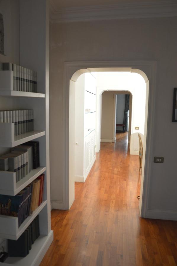Love Nest In The Heart Of Apartment *