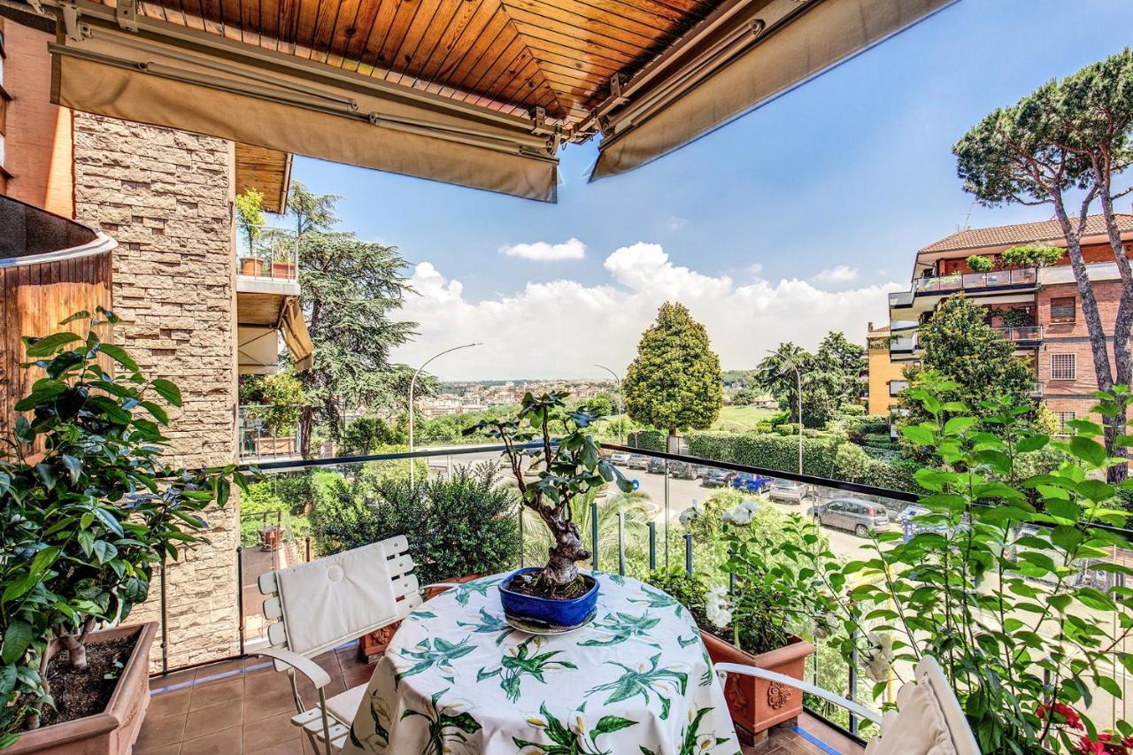 Apartment Terrazza Piccolomini: Elegant Stunning View Over Rome/st Peter's Dome