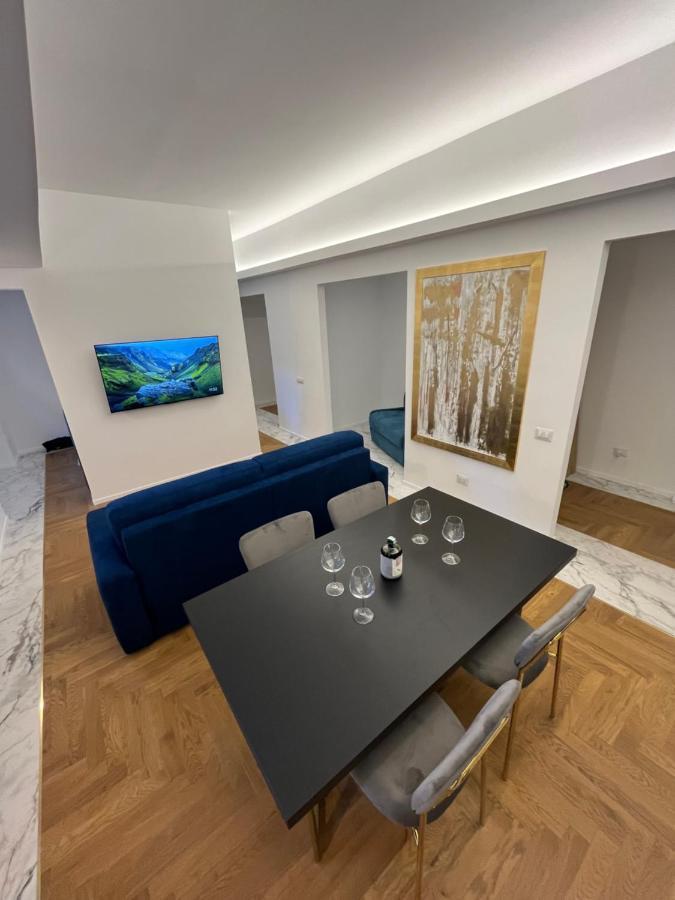 Apartment Savoia House, Modern Near Borghese Rome
