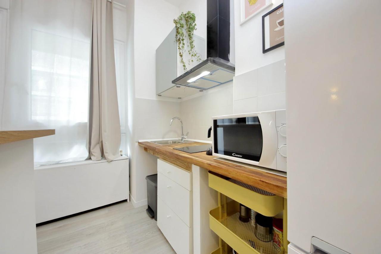 Porta San Giovanni Apartment *
