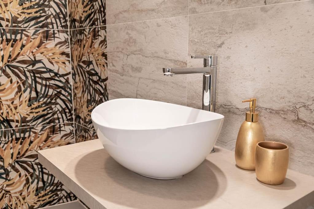 Charming In The Centre Of Apartment Rome