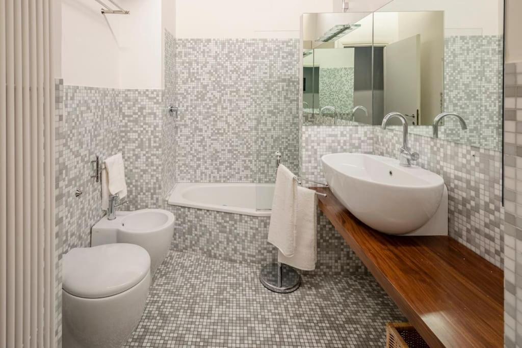 Apartment Elegante Rifugio In Centro Storico Tra Piazza Del Popolo E Piazza Di Spagna