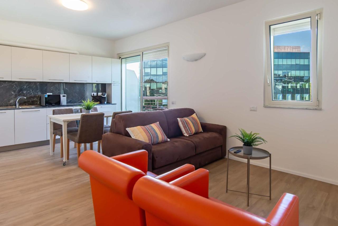 Tre Fontane Apartment *