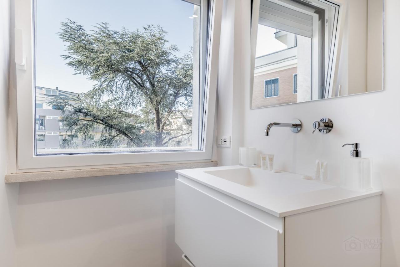 Attico Di Lusso Ed Eleganza Sui Tetti Di Appartement Rome
