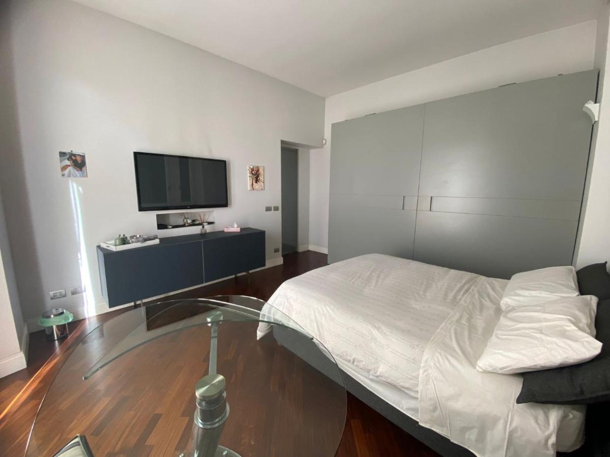 A Casa Di Pele Homestay Rome