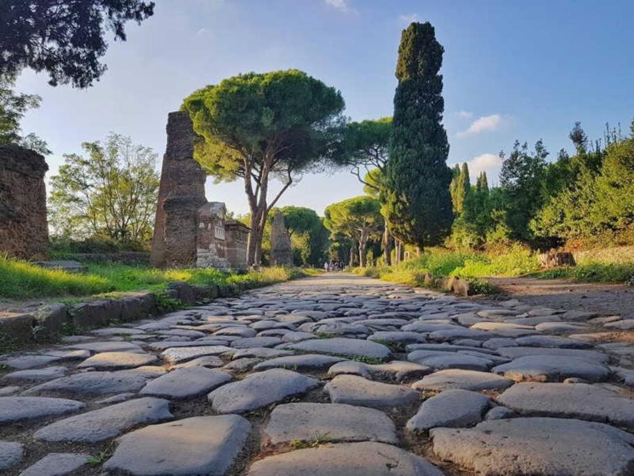 Rooftop Appia Antica,silenzioso Riservato Two Bedrooms Two Bathrooms Roma