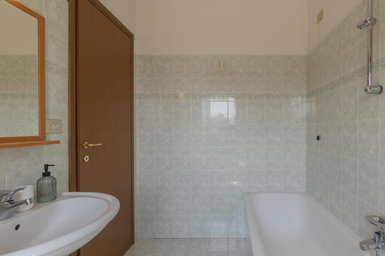 Apartment Comfort Penthouse - Private Parking, Wi-fi Rome