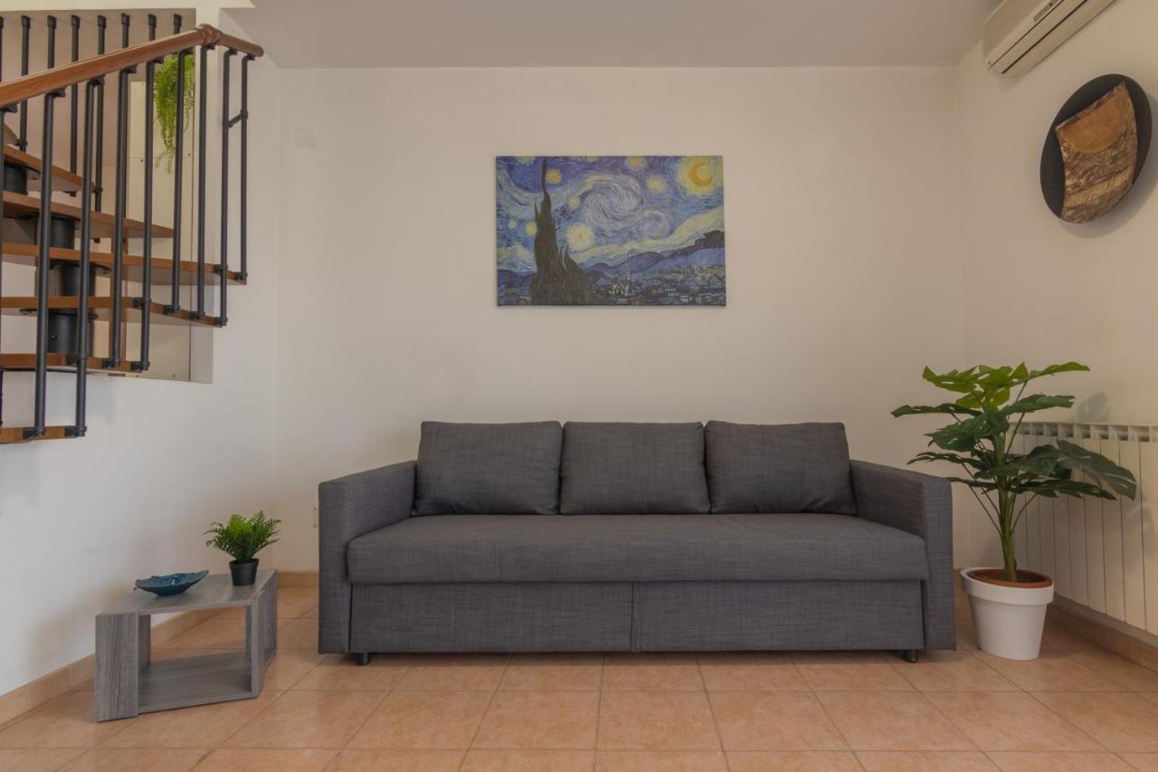 Comfort Penthouse - Private Parking, Wi-fi * Rome
