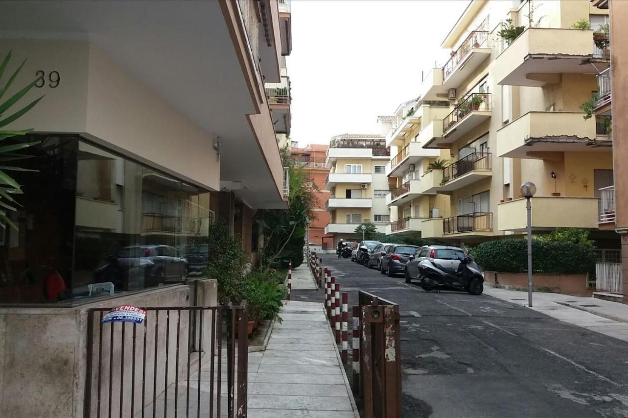 Apartment St. Peter - Loft At 50m From Metro Rome