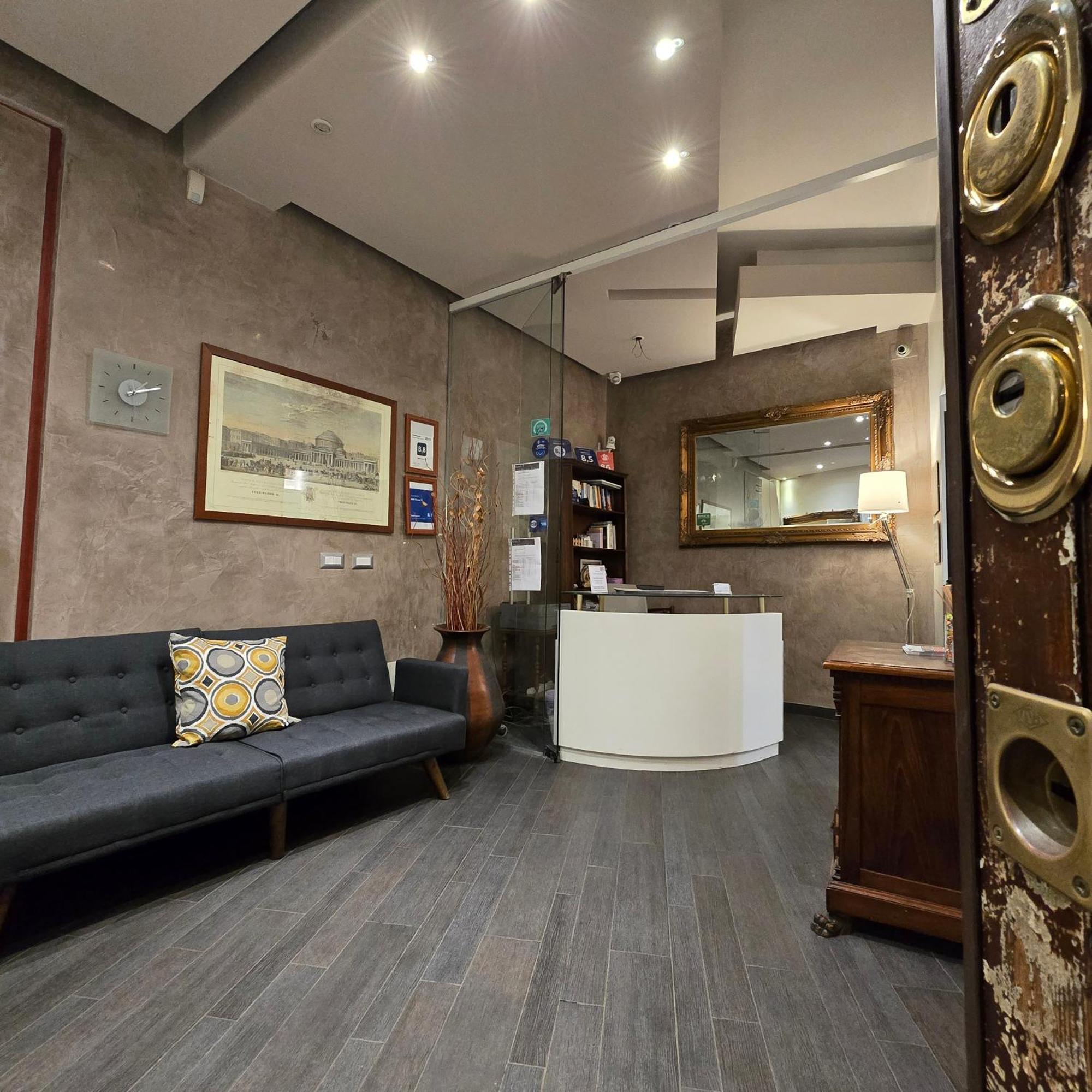 77 Bed & Breakfast Rome