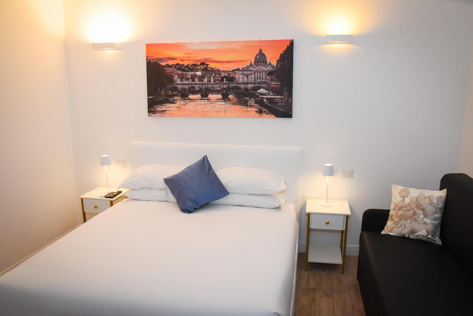 Bq House Colosseum Luxury Rooms Bed & Breakfast 3*