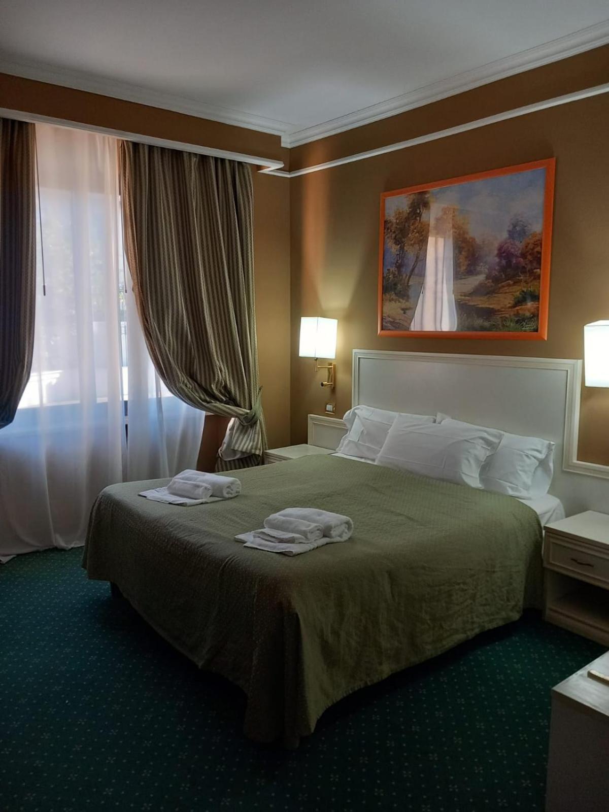 Hotel Cervara Park 4*