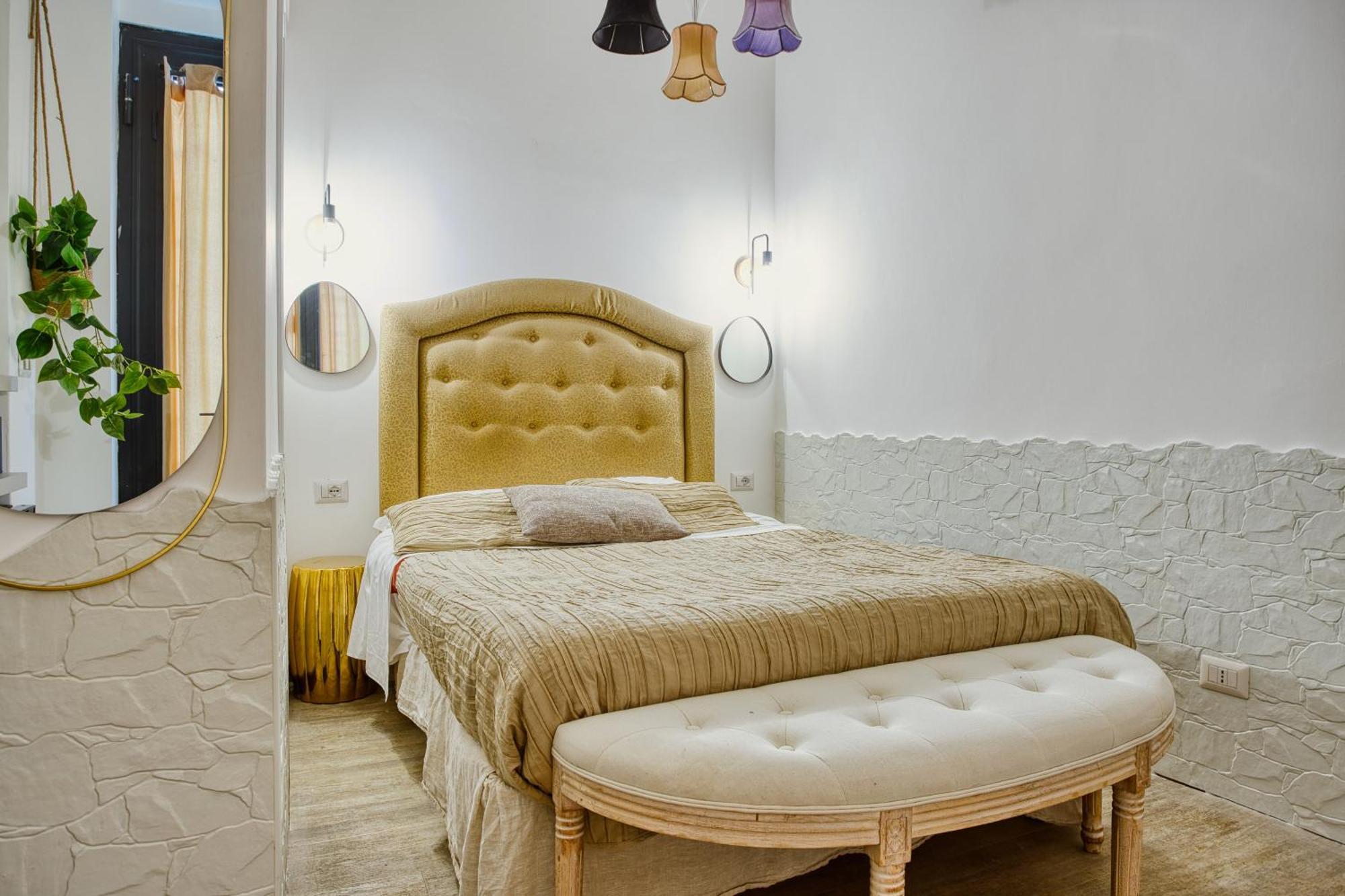 Mini Loft Capocci - Rione Monti Affittacamere *