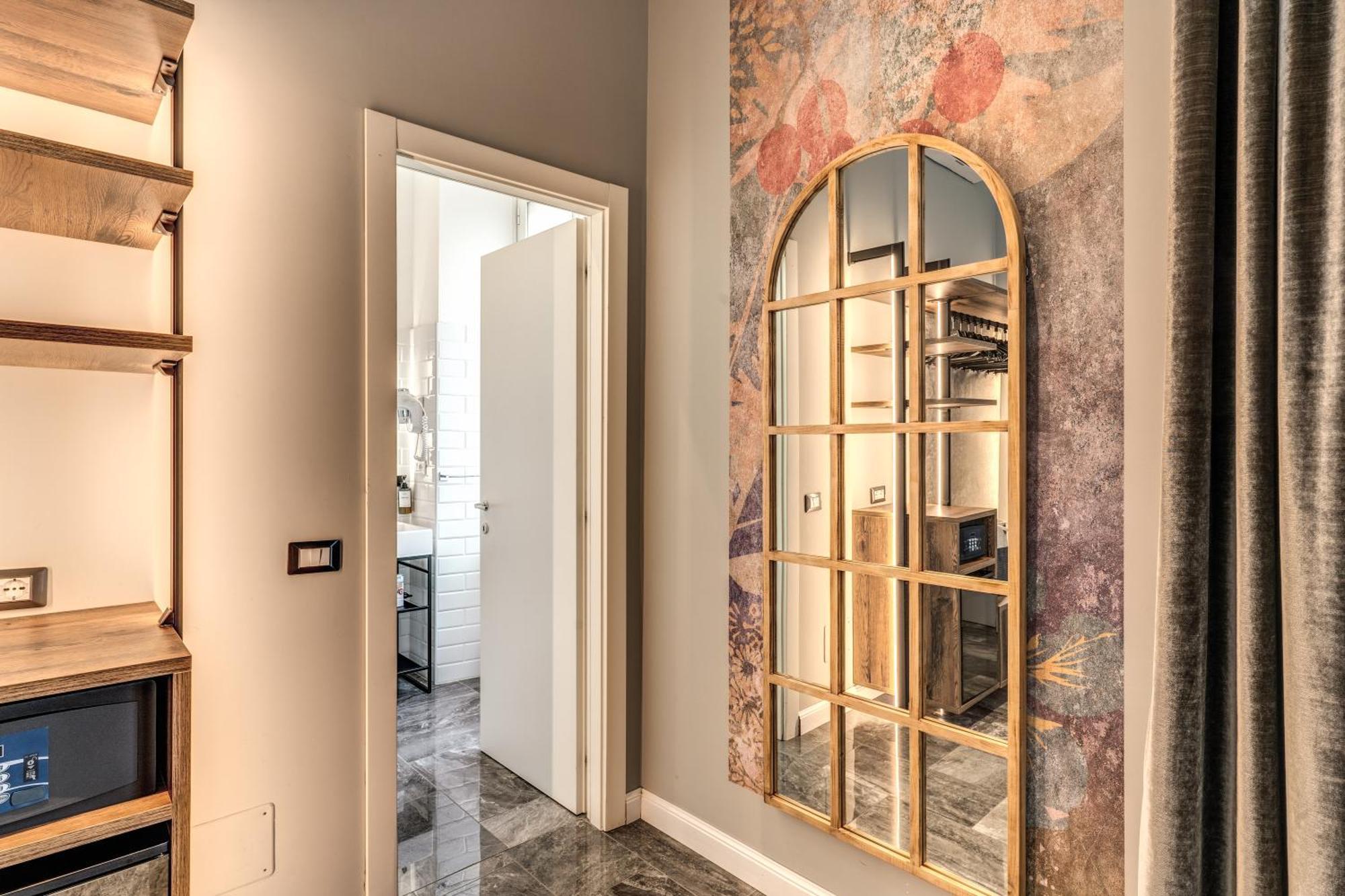 Apollo Boutique Roma