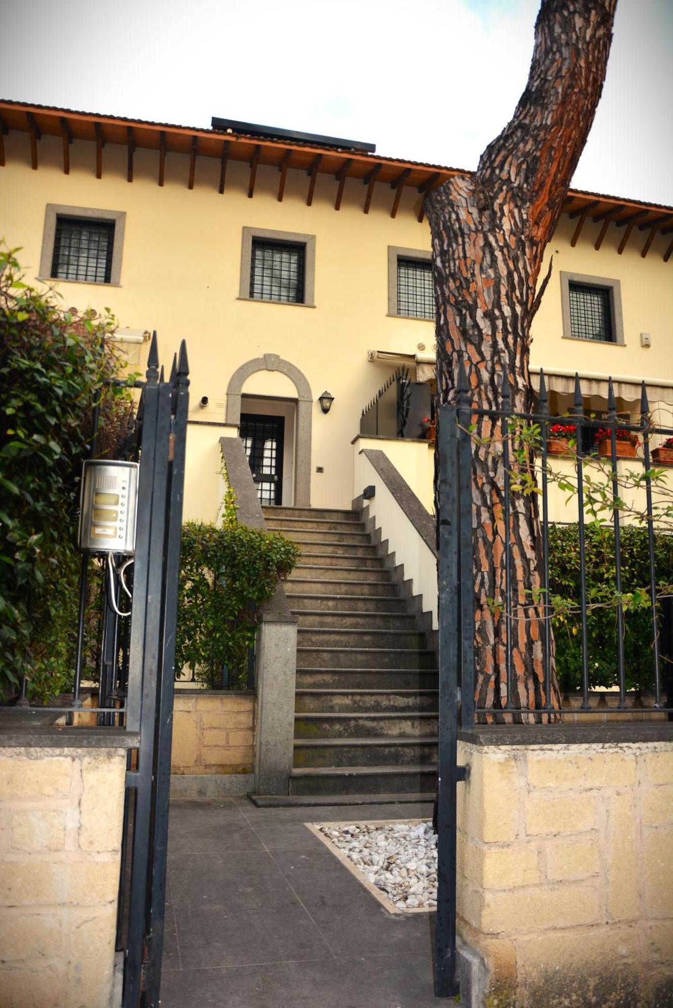 Hotel Gemelli 3*