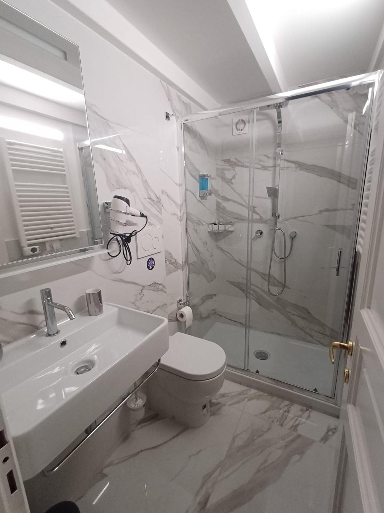 Assunta Domus Guest house Rome