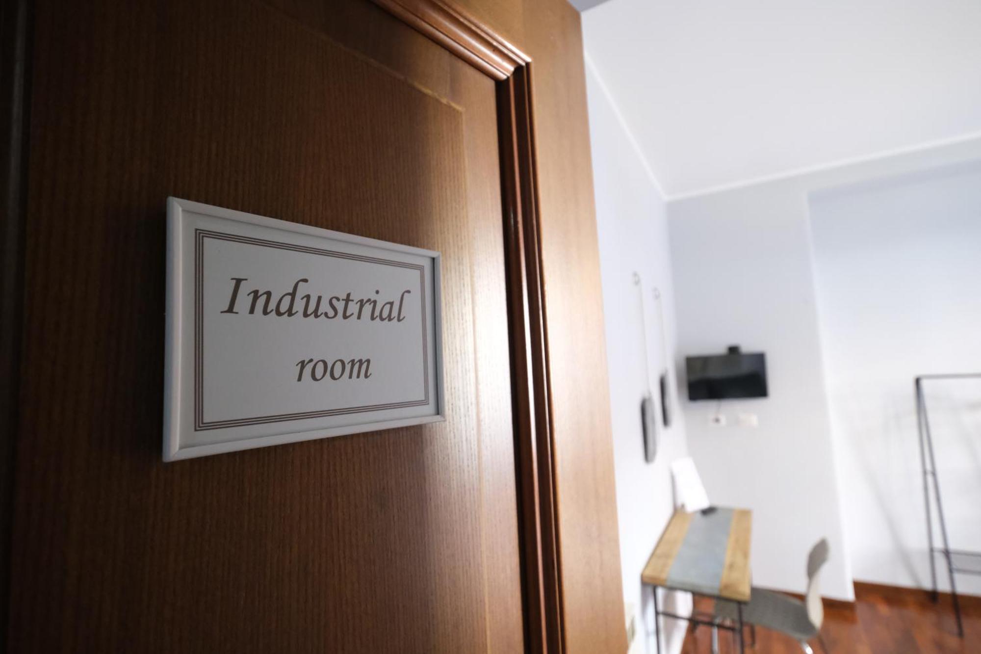 Guest house Roman Forum Holiday Termini Rome