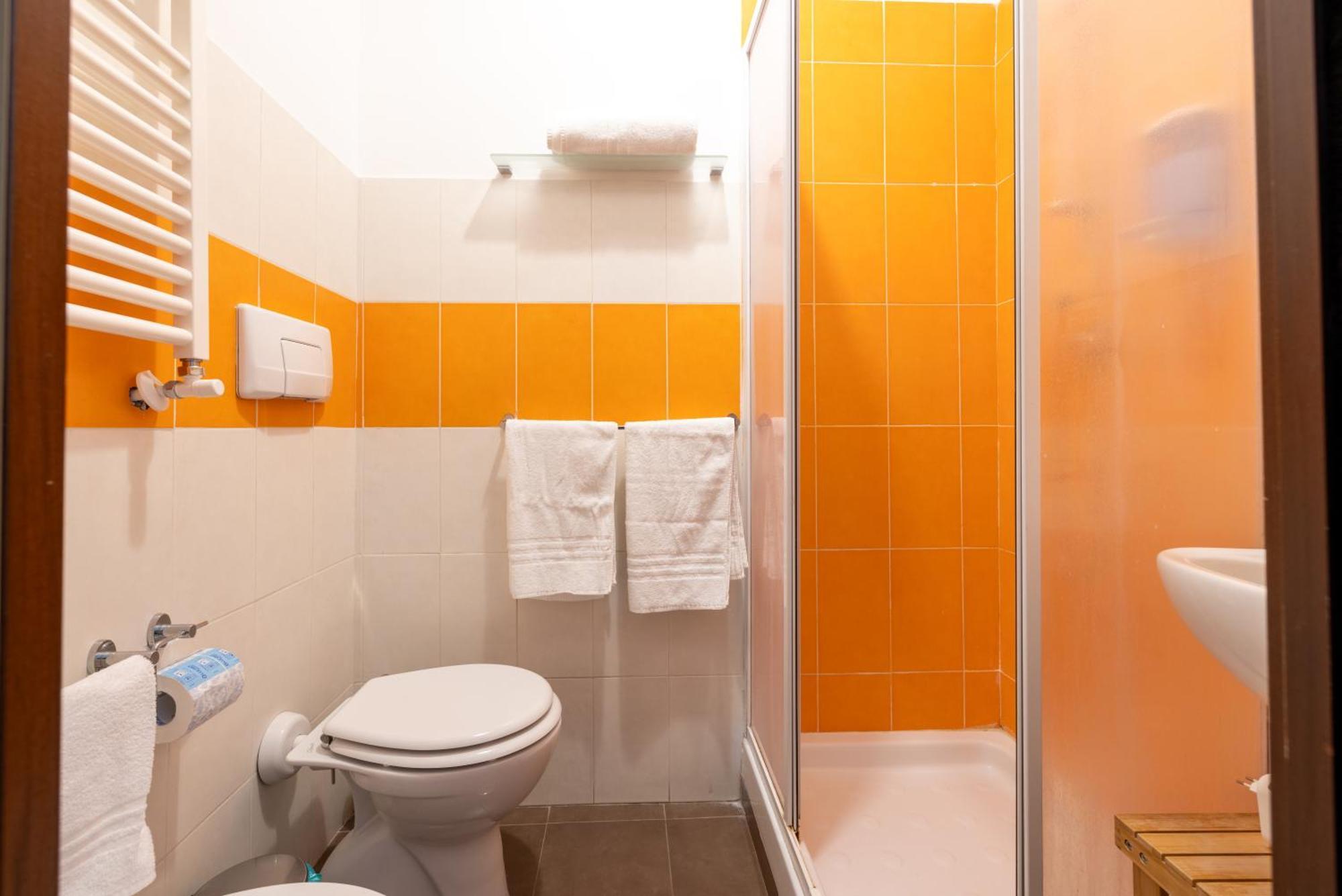 Domus Castroni Scipioni Bed & Breakfast Rome