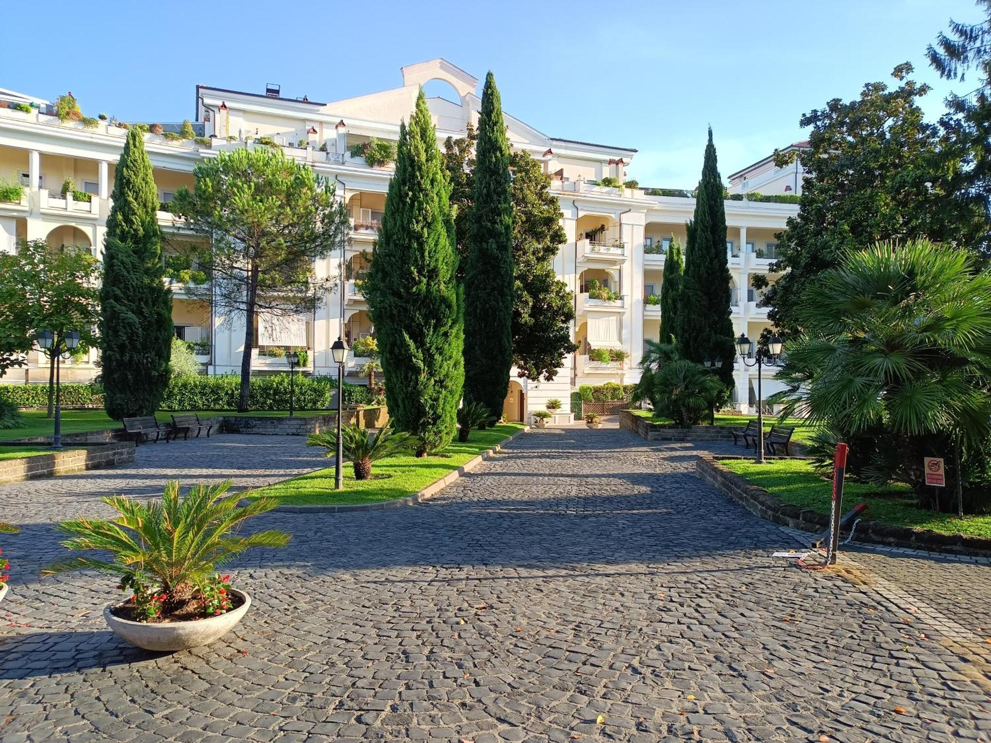 Le Terrazze Della Farnesina Policlinico Gemelli * Rome