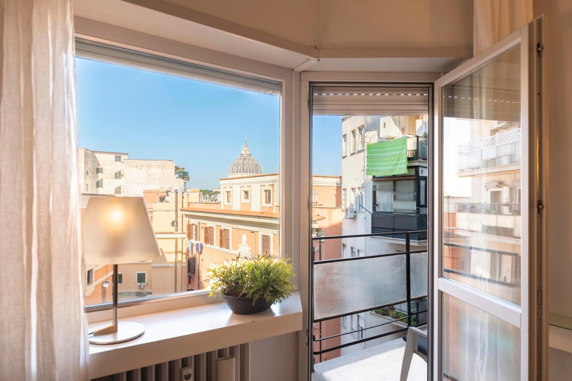 Di Fronte Basilica Di S Pietro Apartment Rome