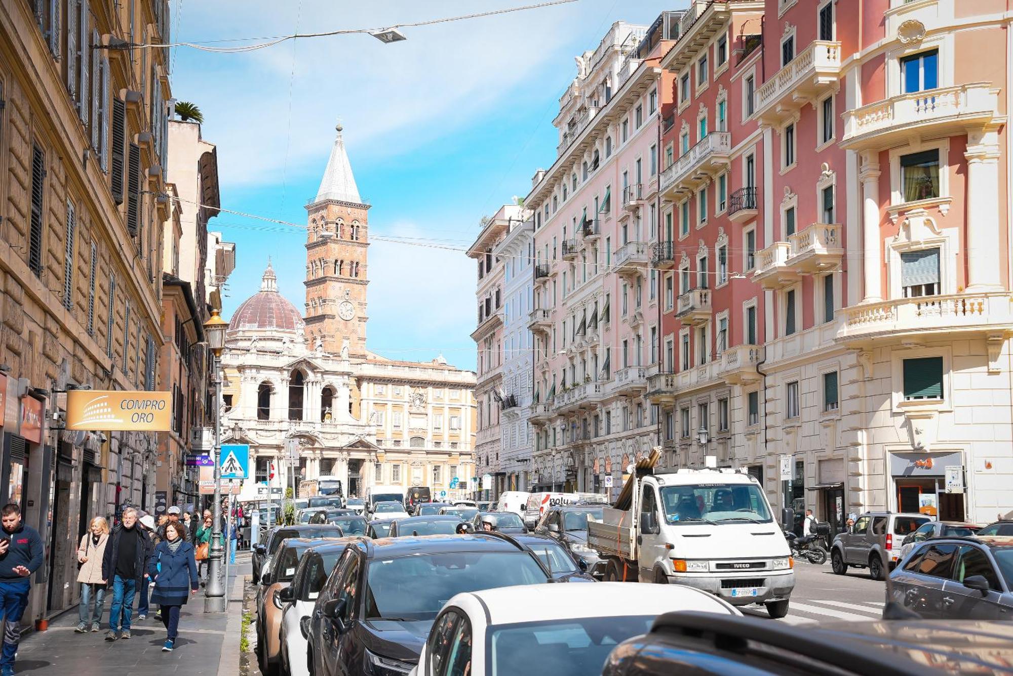 Bq House Colosseum Luxury Rooms 3*