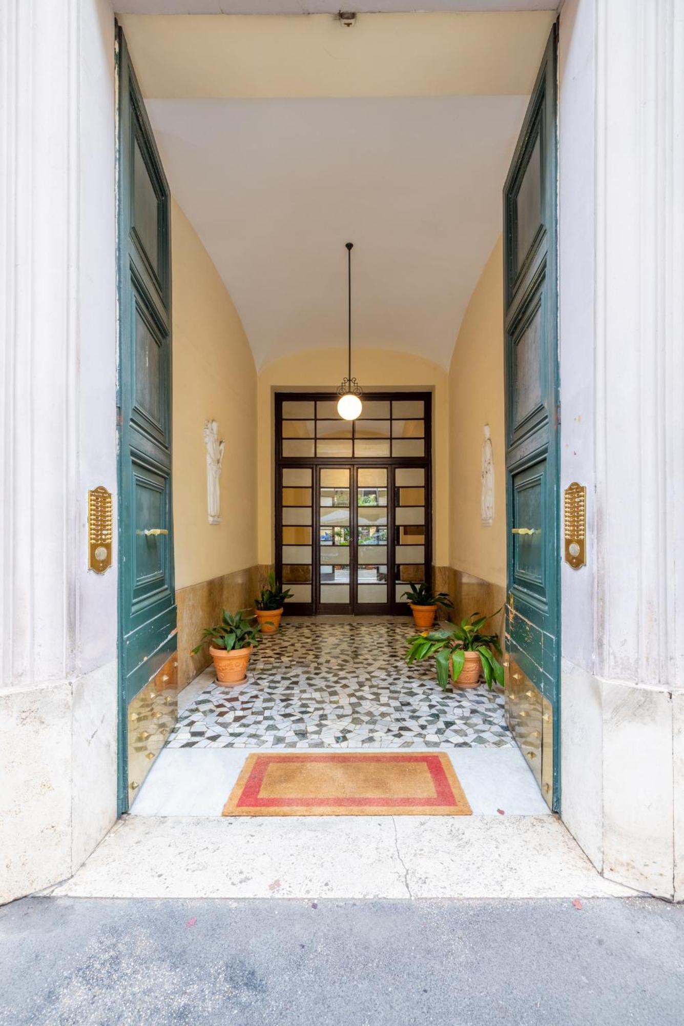 Bed & Breakfast Domus Castroni Scipioni
