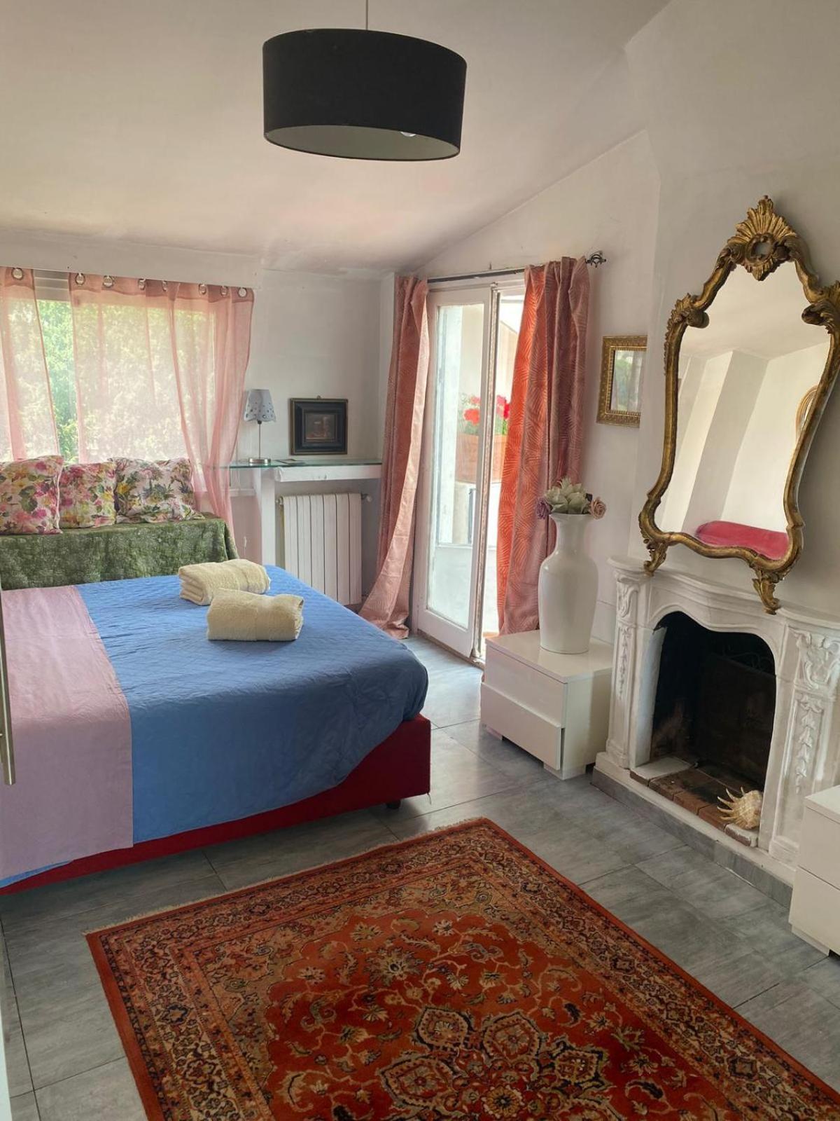 In With Terrace Homestay
