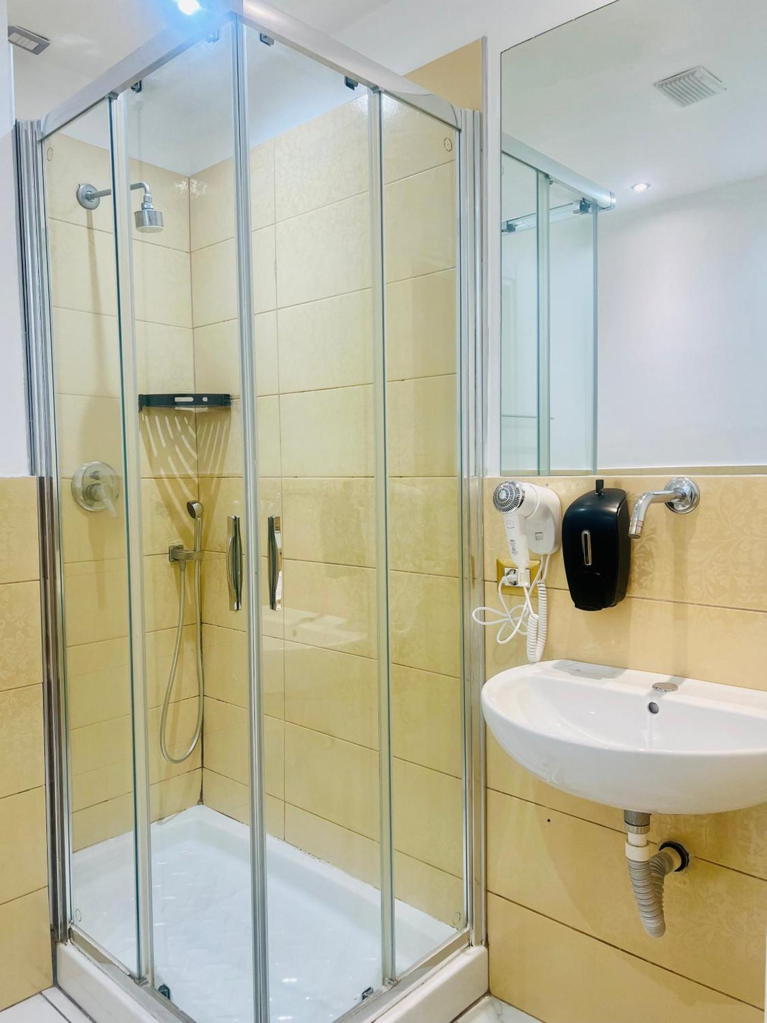 Guest house Rattazzi Station Rome