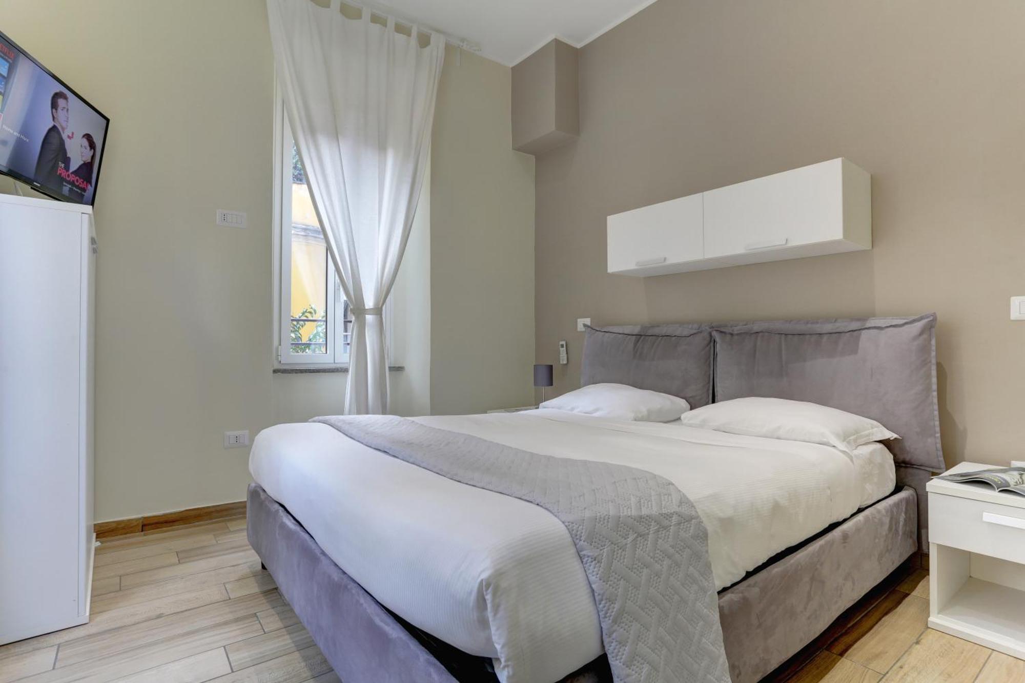 Santi Quattro - Colosseo Appartement