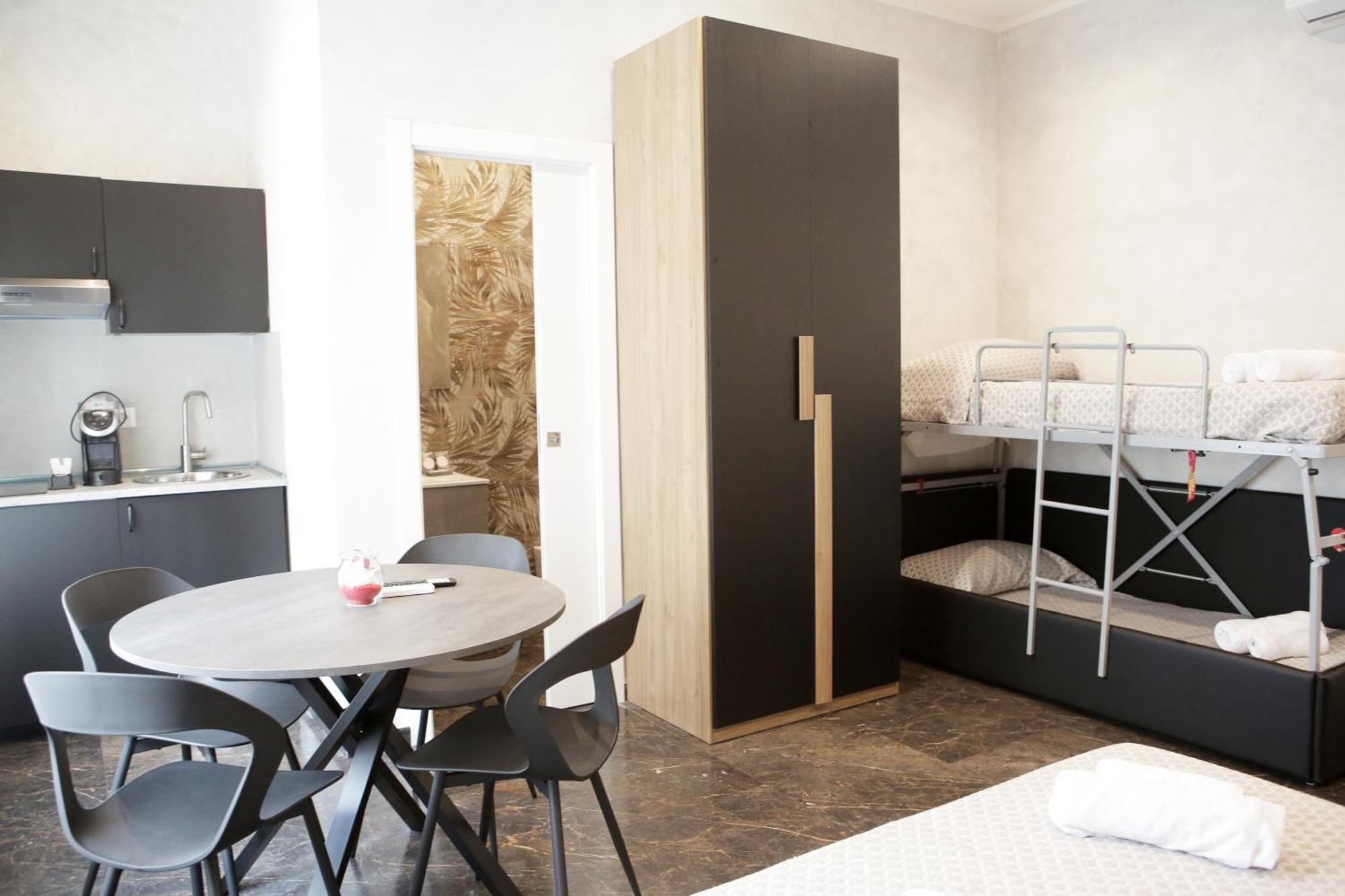 Jadore Monic * Rome