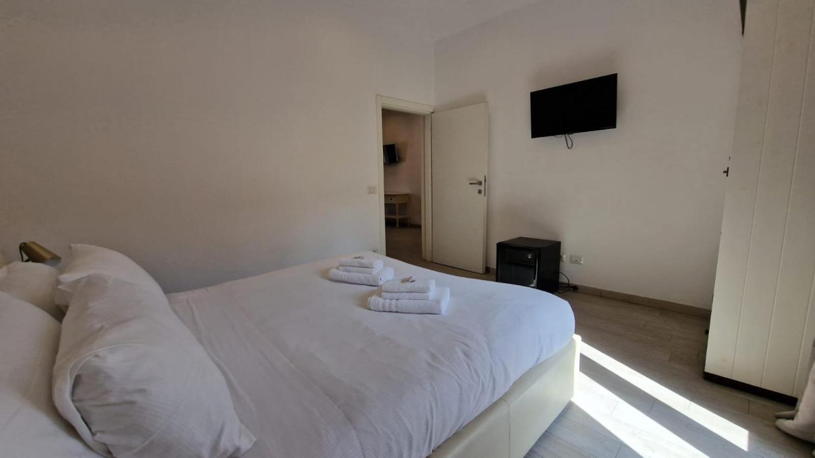 Major 93 Guest house