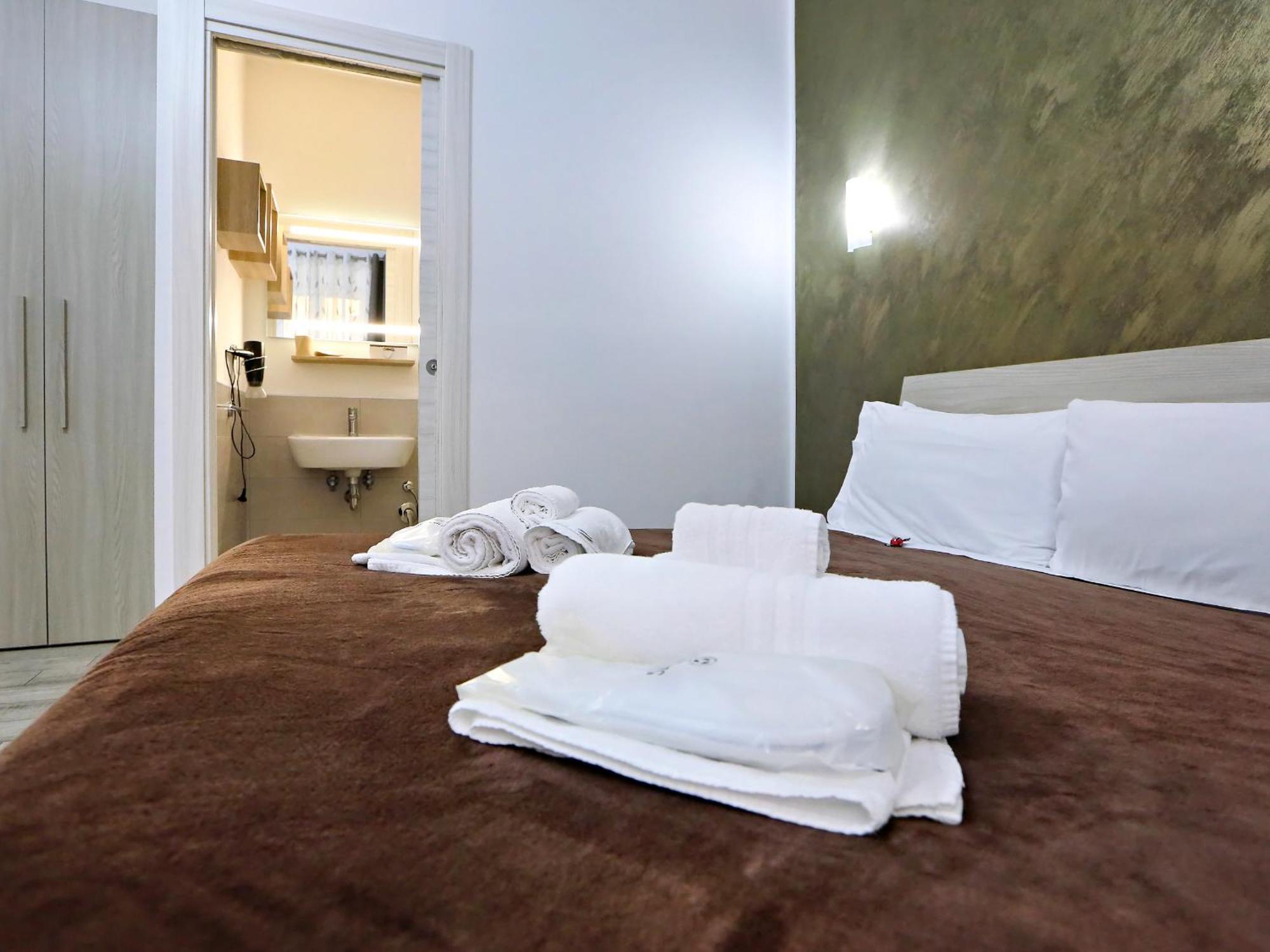 Hotel Maison Borghese Rome