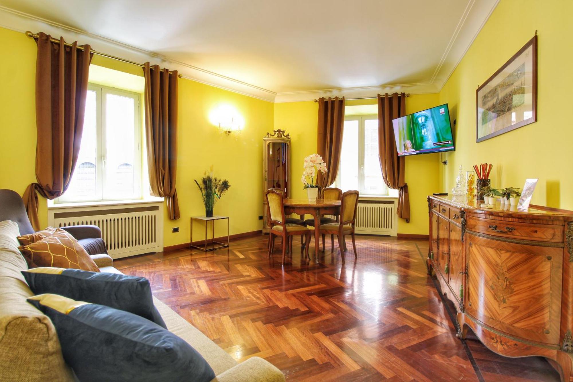 Large And Charming In Trastevere By Yourhost Apartment