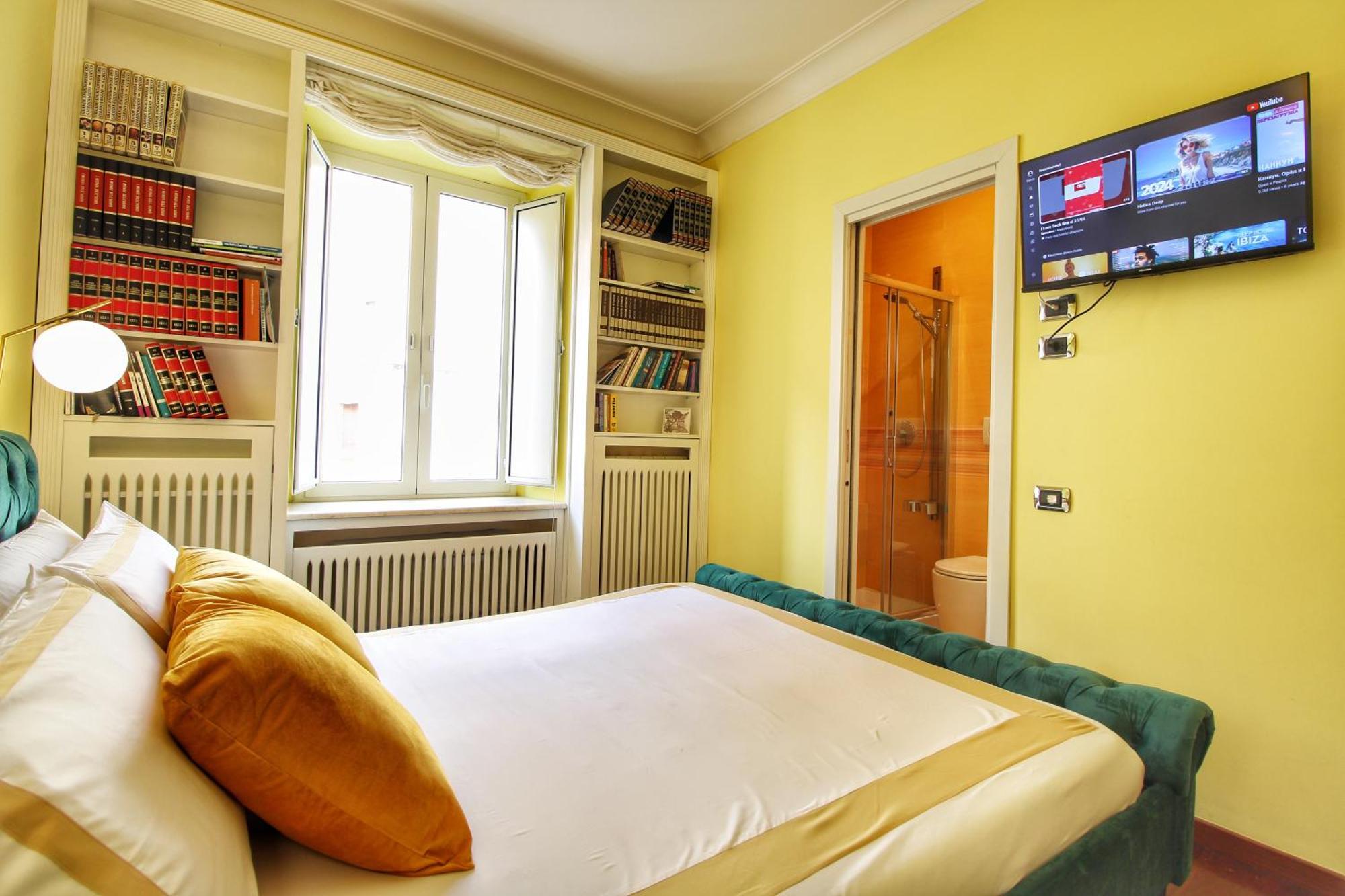 Large And Charming In Trastevere By Yourhost *