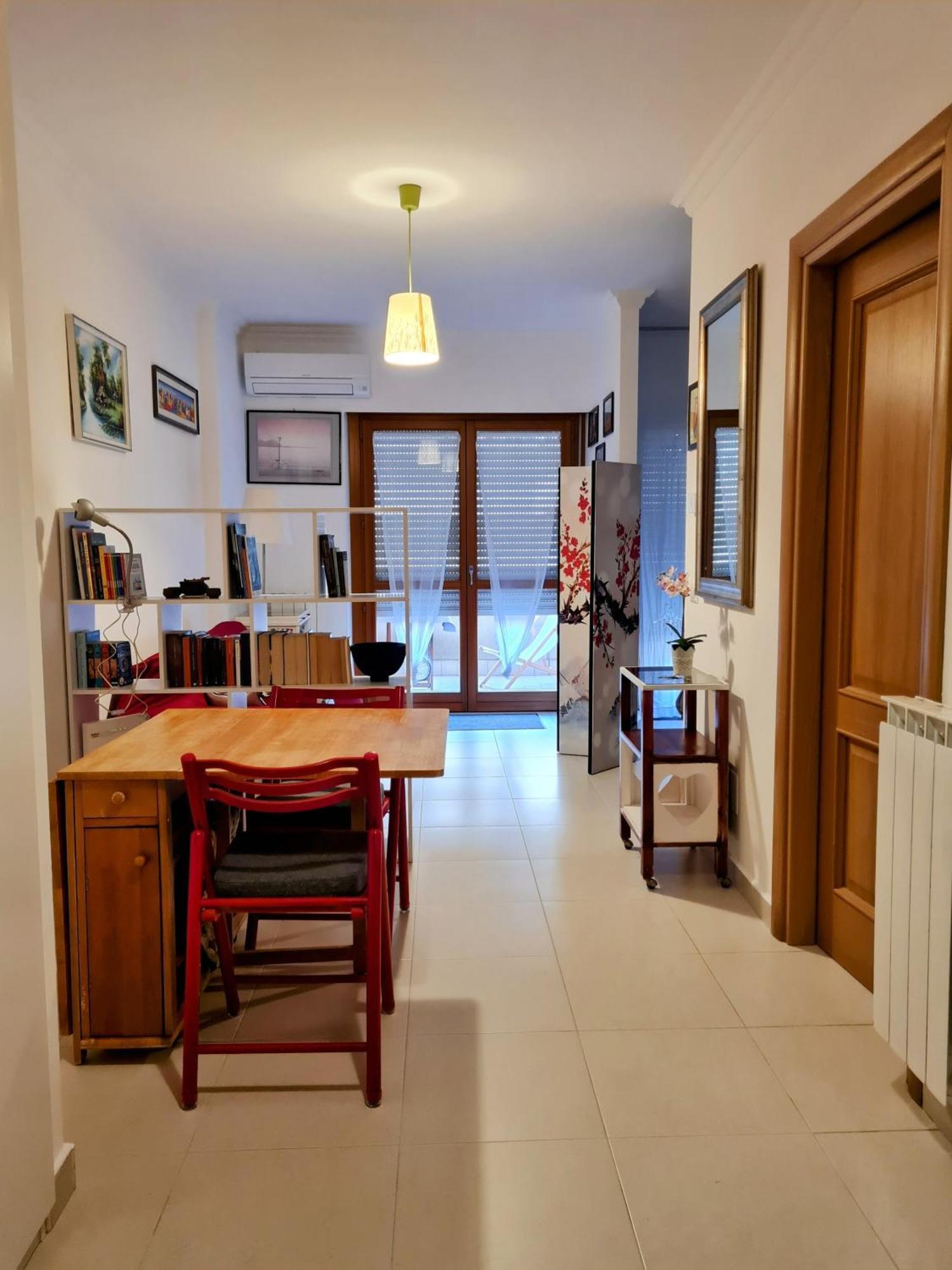 Cozy Flat In Apartment *