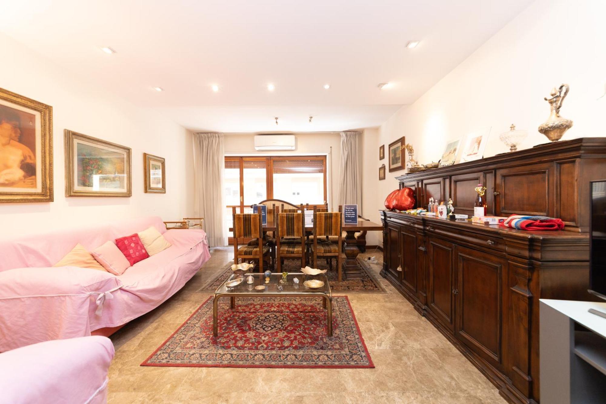 Hospedagem domiciliar Rachele's Charming House In The Heart Of