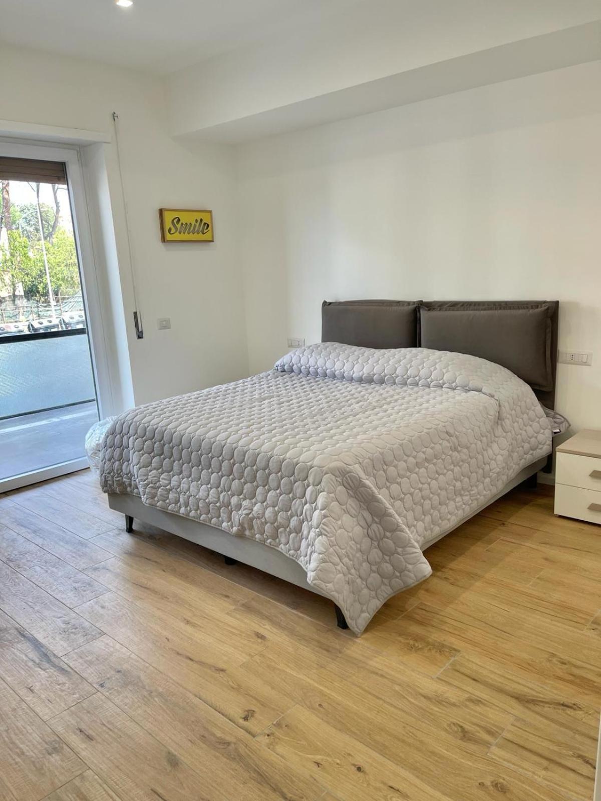 Appartement Pm 34 Viale Imperatore Guest House - 50 Mt From Metro San Paolo *