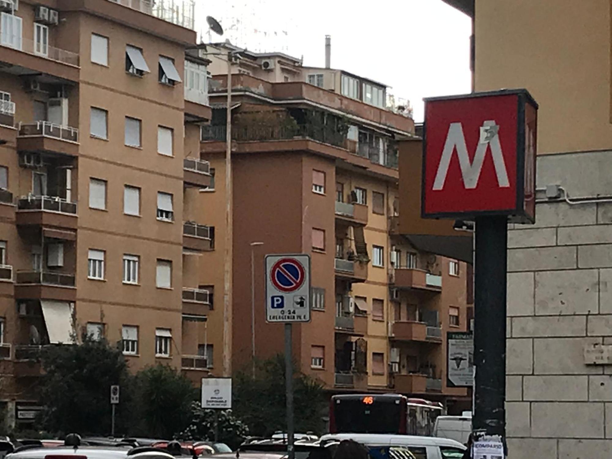 Perla Vaticana - Metro Cornelia Apartamento
