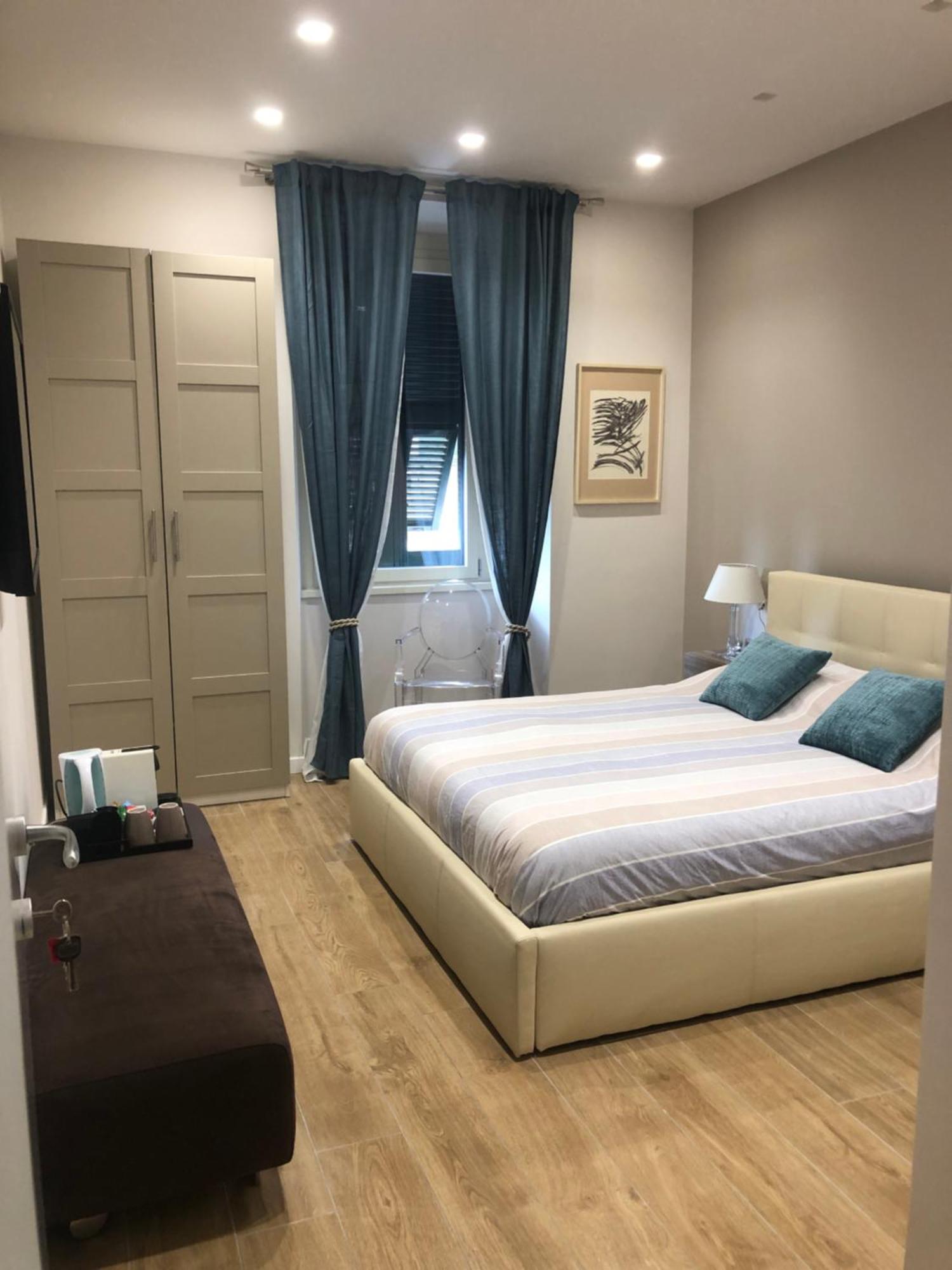 Pinciano 1stfloor Luxury Room1