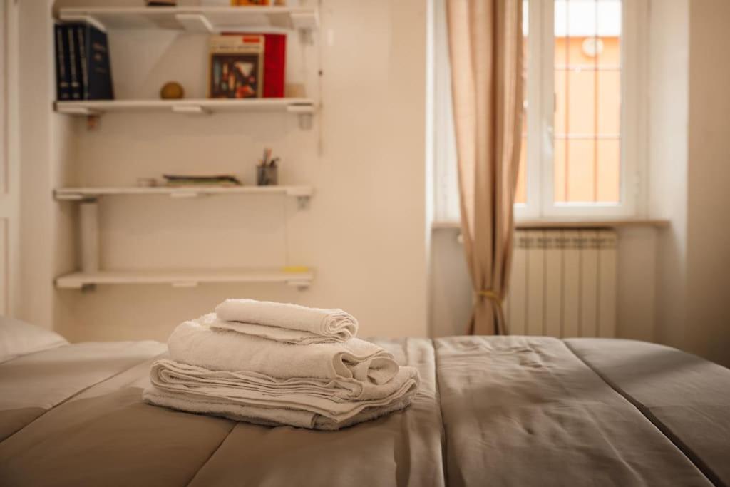 Two-room Apt. Under The Aqueduct's Arch In Pigneto * Rome