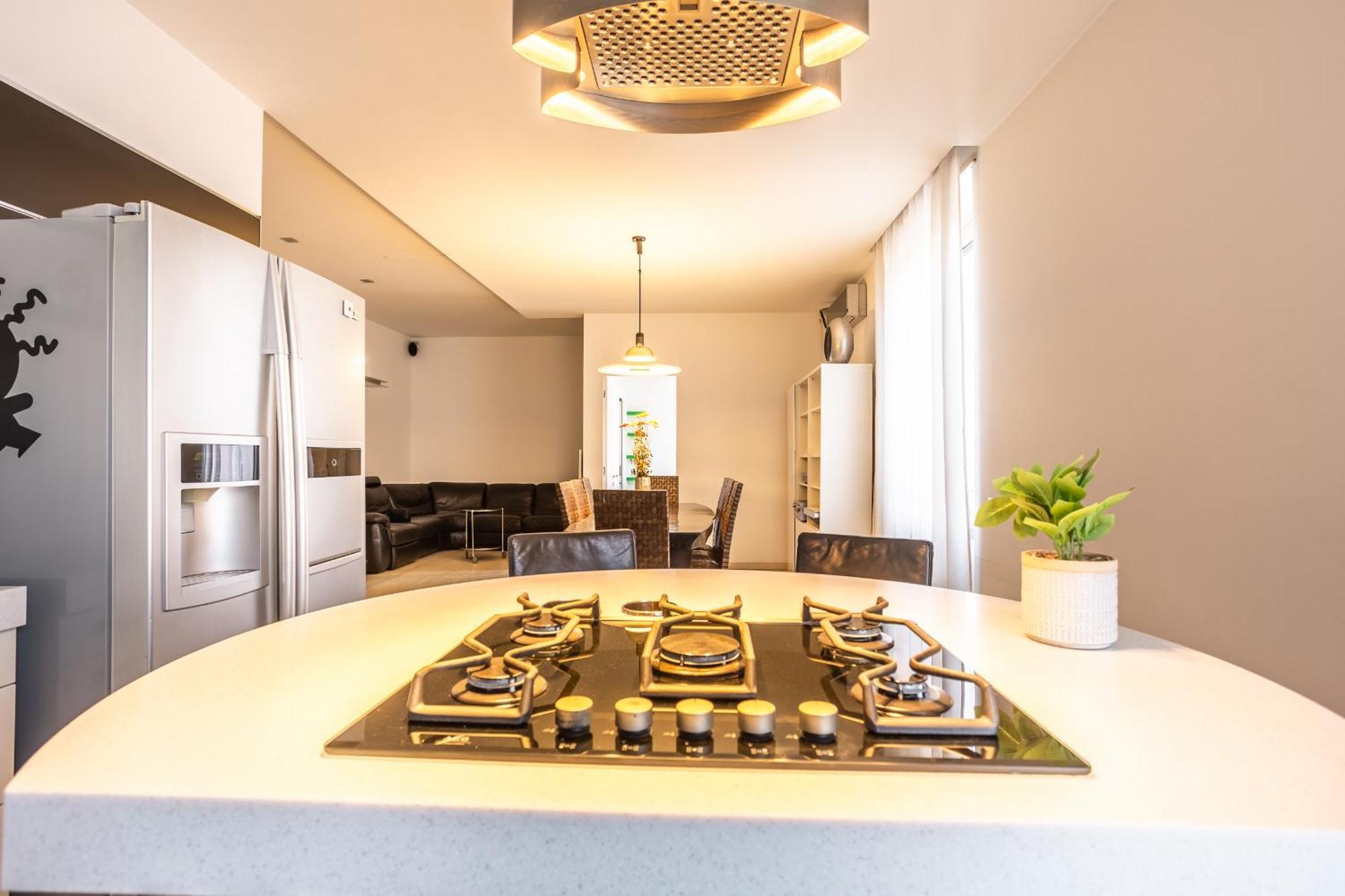 Apartment Maximo Luxe -villa & Rome