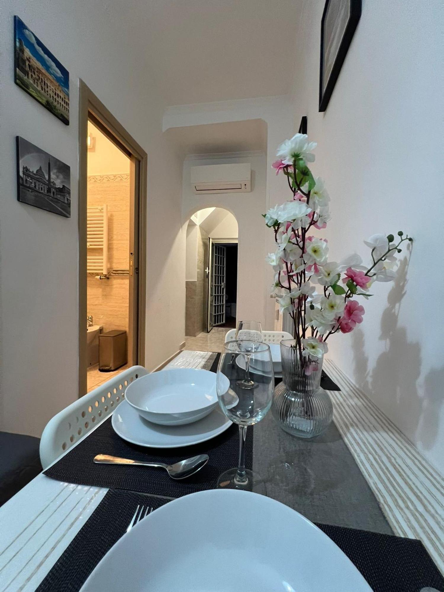 Apartment Centro Stazione Tuscolana Rome